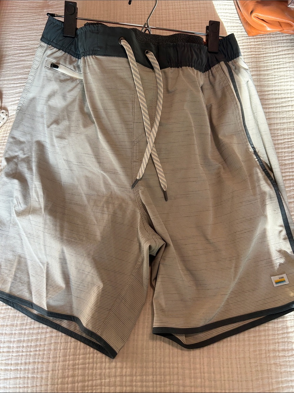 Vuori Men's Drawstring Performance Shorts - Light Gray with Dark Trim